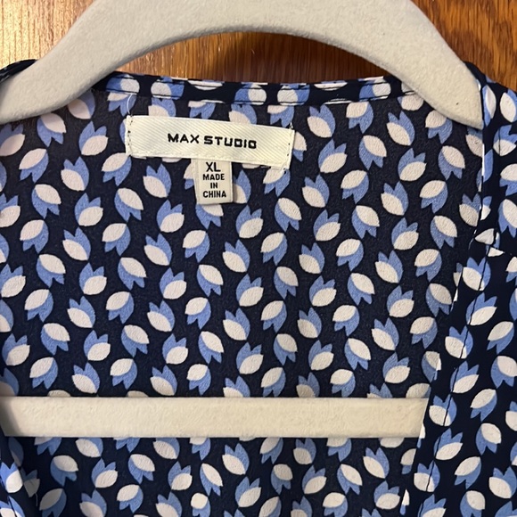 Max Studio Blouse - Picture 5 of 5